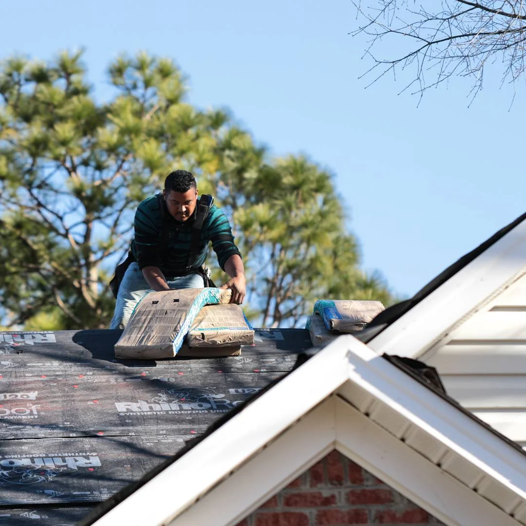 What Makes a Roofing Contractor Stand Out from the Competition