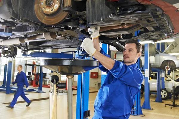 Experienced Auto Repair Professionals Serving Washington Drivers