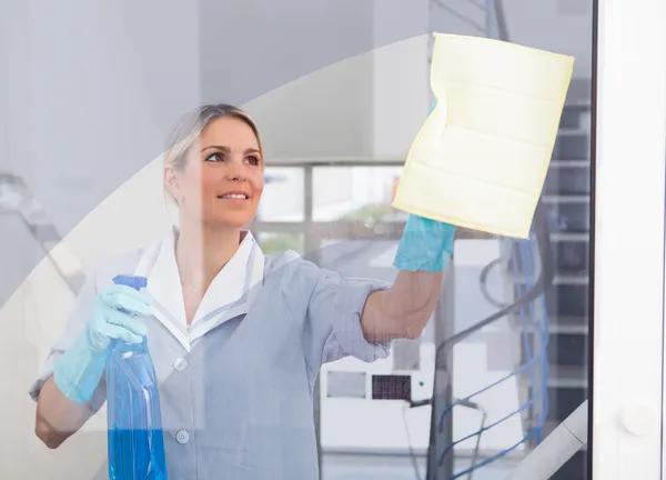 Window Cleaning Mistakes That Leave Streaks and How to Avoid Them