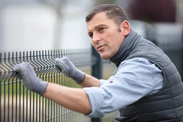 Emergency Fence and Gate Repair Services Available Today