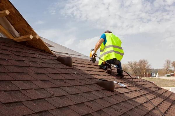 Skilled Roofer Albany for Roof Installation and Repairs